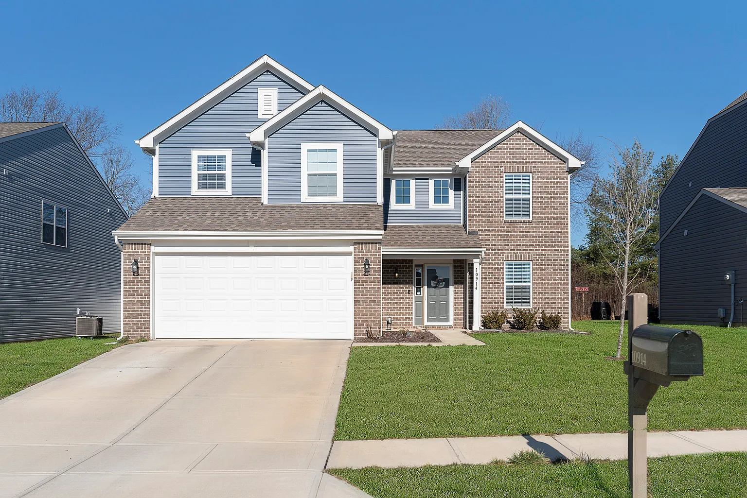10914 Jimmy Lake Dr photo 1