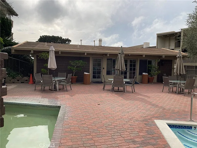 6542 Ocean Crest Dr #B306 — Photo 42