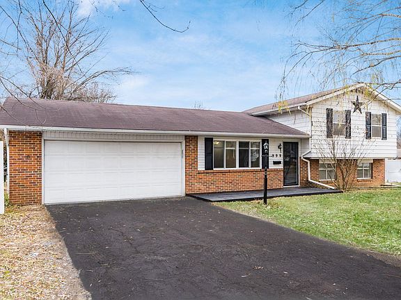 2nd image of 999 Kings Charter Ln