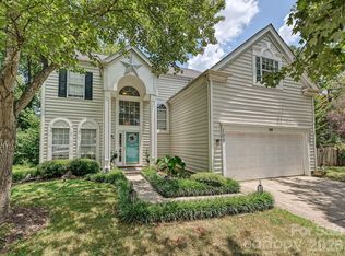 100 Aylesbury Ln, Indian Trail, NC 28079