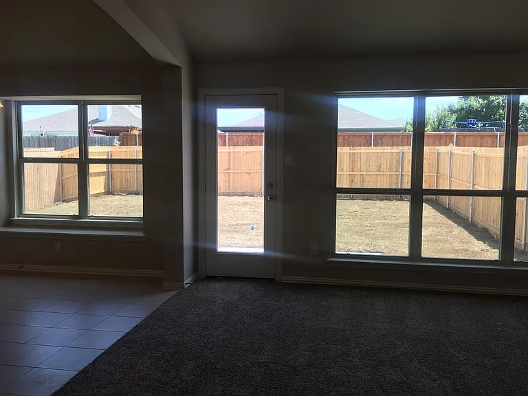 305 Santo Dr — Photo 24