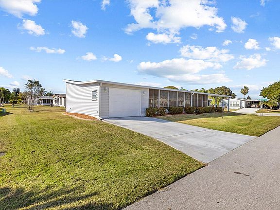 4th image of 3801 Honeysuckle Court