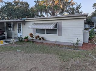 34 Henderson Rd, Lake Placid, FL 33852