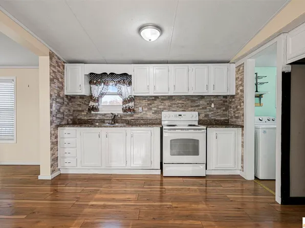 3741 Columbia Rd, Edmonton, KY 42129
