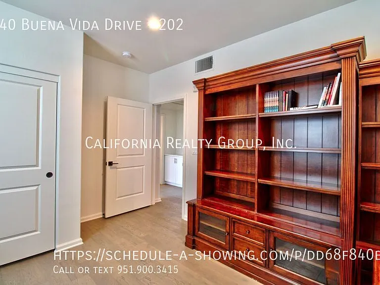 240 Buena Vida Dr #202 — Photo 28