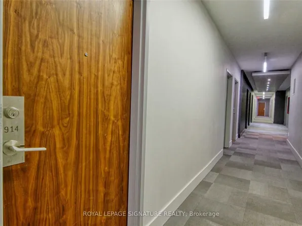 1 Market St Unit 914, Toronto, ON M5E 0A2