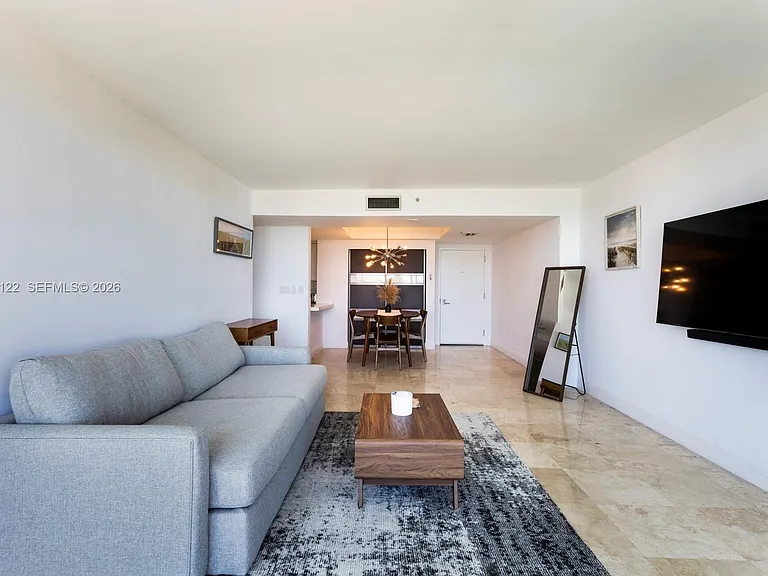 650 West Ave #906 — Photo 6