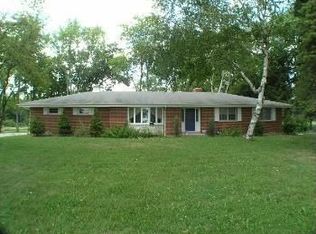 210B Braeburn Rd, Barrington, IL 60010