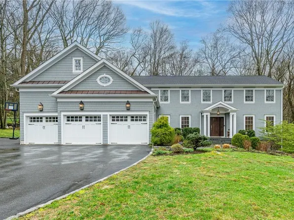 95 Valley Lane, Chappaqua, NY 10514