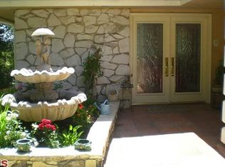 1110 San Luis Rey Dr, Glendale, CA 91208