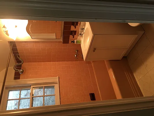 Rented by SRG Real Estate Inc.  | media 5