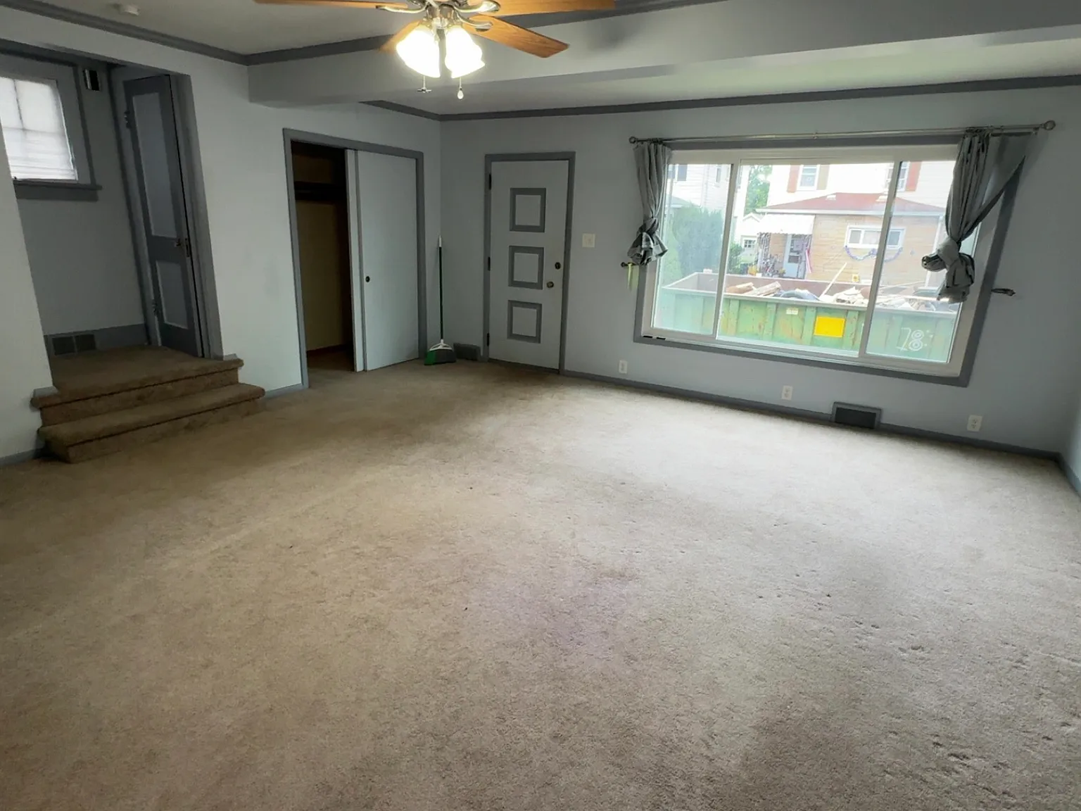 3 bed, 1428 sqft, $1,250 — Photo 2