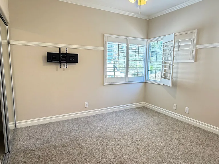 21591 Hummingbird St — Photo 21