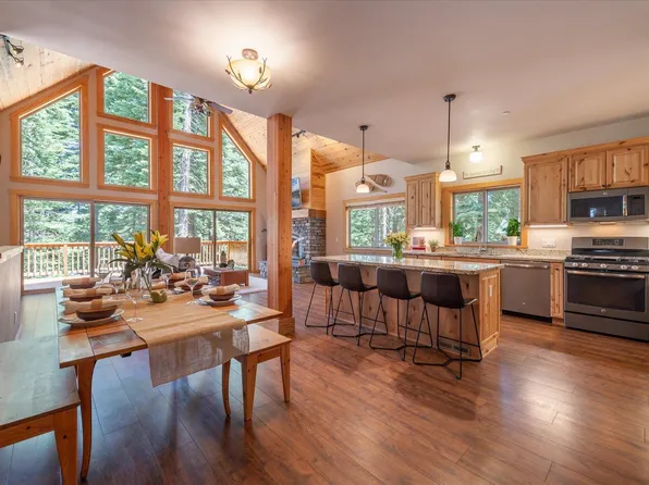 11673 Skislope Way, Truckee, CA 96161