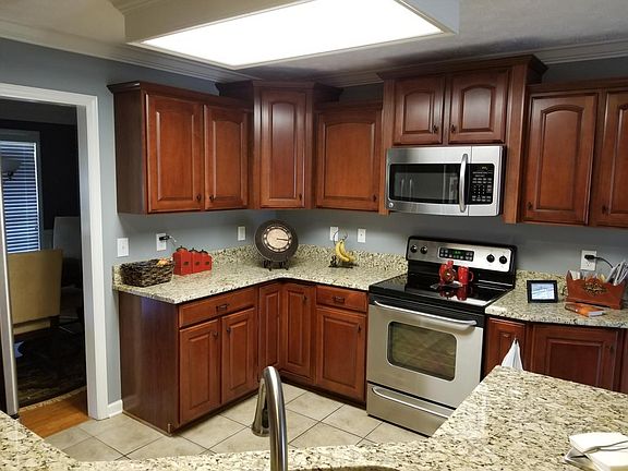 Kitchen with Granite Counter Tops - Eat In Area Not Shown