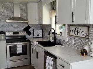 12 Tikal Ln, Pt Saint Lucie, FL 34952