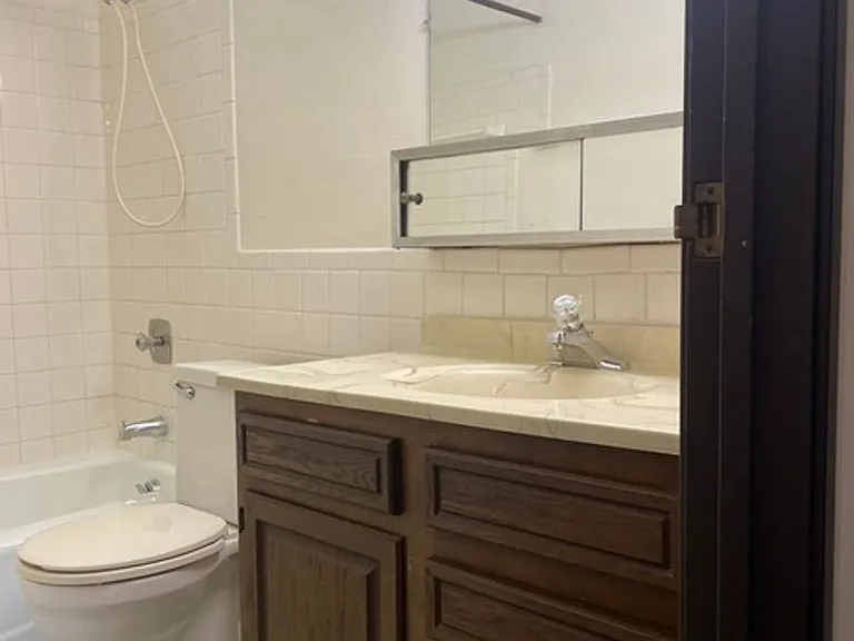 11711 W Brown Deer Rd — Photo 10