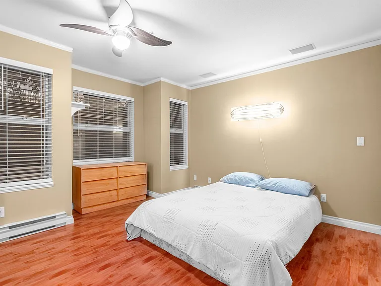 1032 Queens Ave #505 — Photo 3