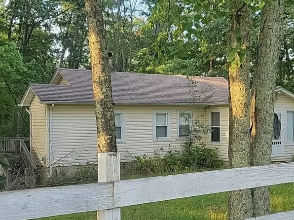 14 Brook Trl W, Wurtsboro, NY 12790