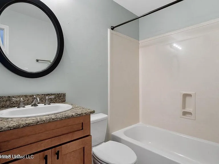 808 Desoto St #7 — Photo 8