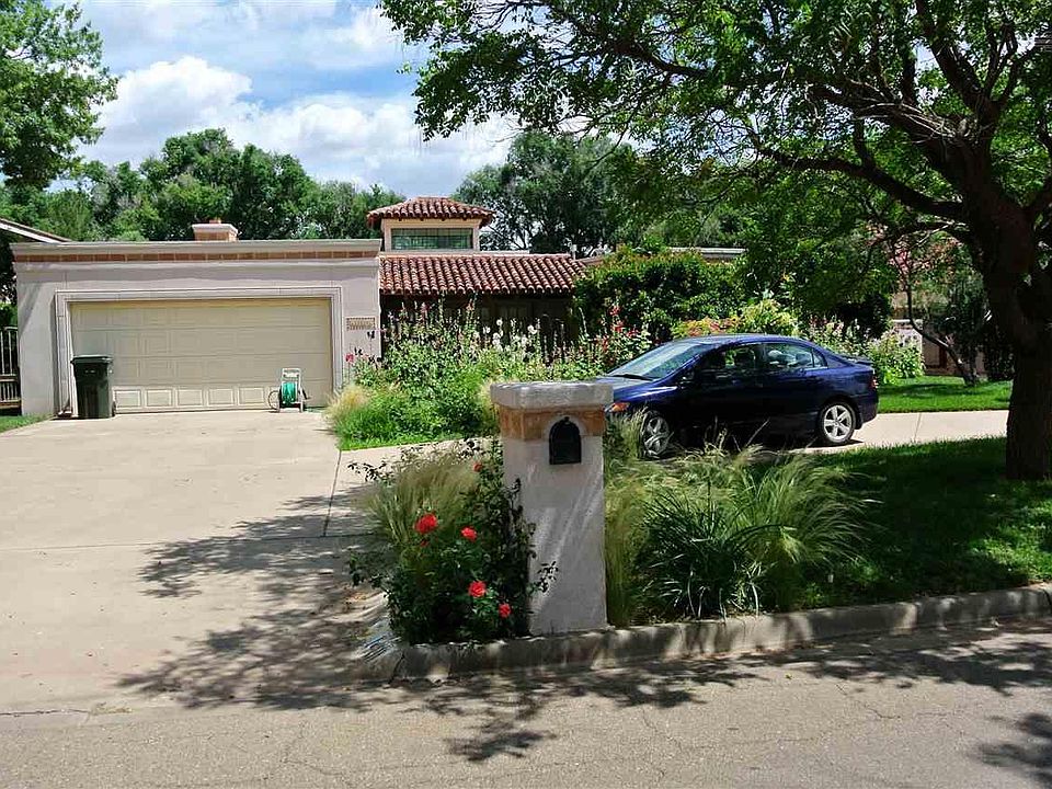 1st image of 1401 Saint Andrews Dr
