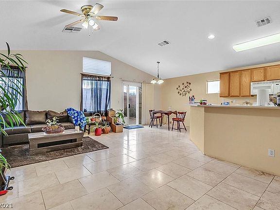 5th image of 7057 Flowering Willow St