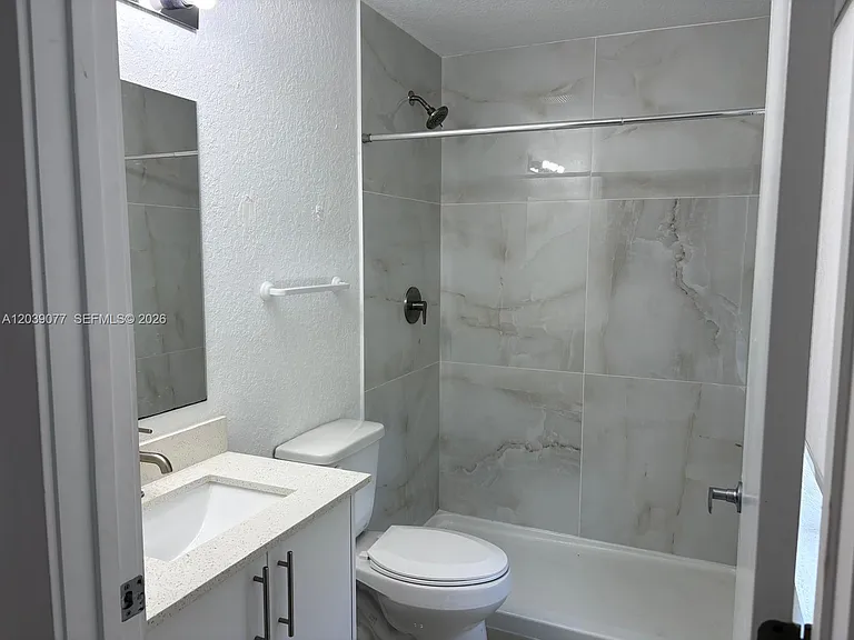 25680 SW 143rd Path — Photo 11