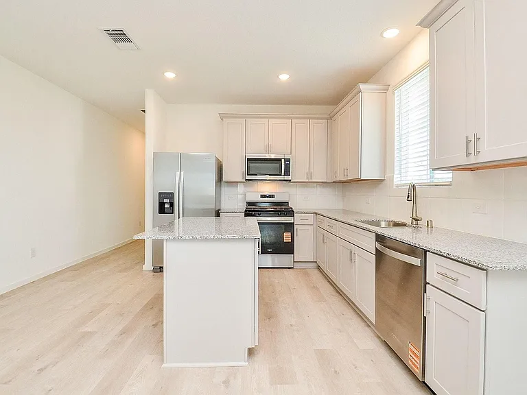 30554 Longmorn Glass Ln — Photo 8