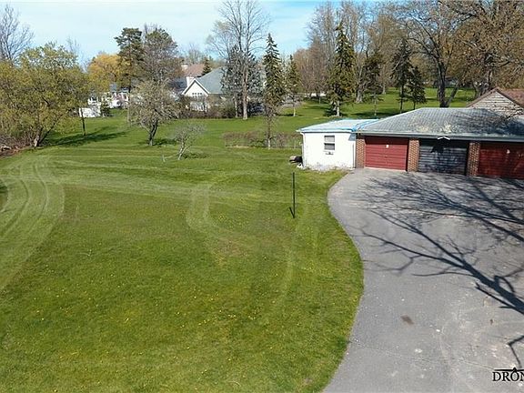 2nd image of 5670 Sheridan Dr