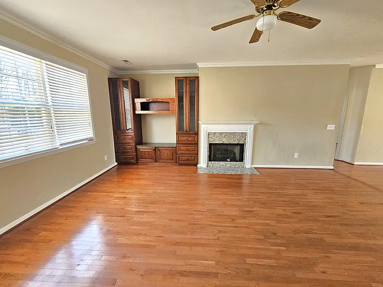 7 Bushberry Way — Photo 8