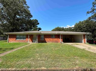 617 N 2nd St, Augusta, AR 72006