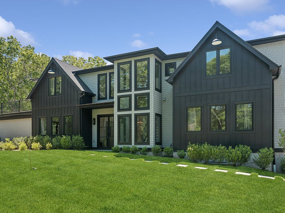 1st image of 2 Grove Ave