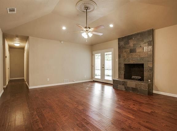 3rd image of 7613 Salzburg Dr