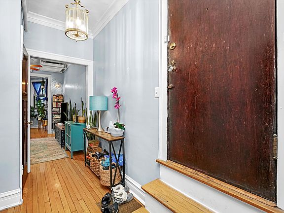 4th image of 306 S Kenilworth Ave APT B