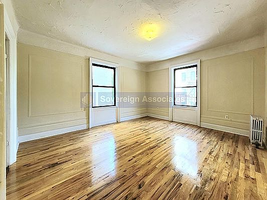 1st image of 100 Cabrini Blvd APT 35