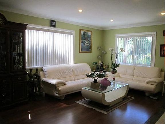 4th image of 1612 Nickel Ave