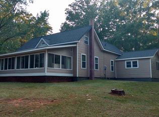 2883 Keowee Rd, Honea Path, SC 29654