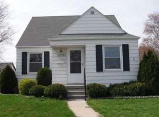 22433 Nevada Ave, Eastpointe, MI 48021