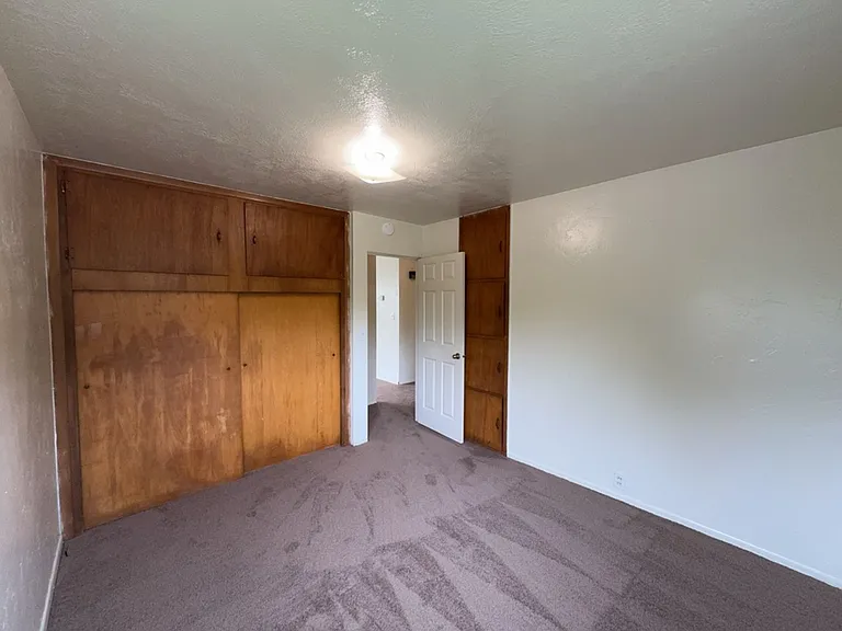 4136-4142 Walnut St — Photo 13