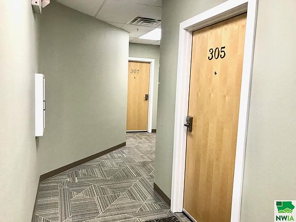 2nd image of 617 Pierce St APT 305