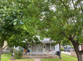 212 W College St, Fredericksburg, TX 78624