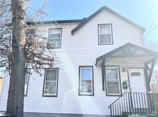 10 2nd St, Clifton, NJ