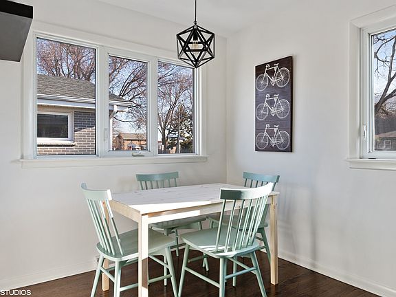 3rd image of 4444 N Oriole Ave