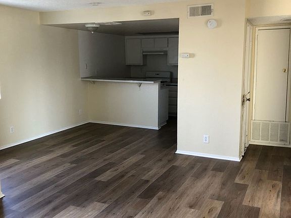 2nd image of 13517 Tracy St #T-04