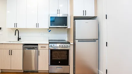 1710 Madison Street, #1B