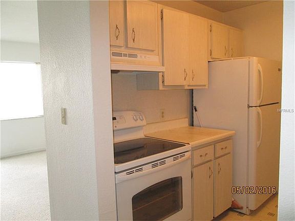5th image of 8555 112th St APT 105