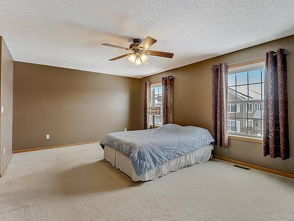 3rd image of 5504 Oriole Dr