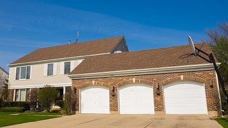 1st image of 2784 Whispering Oaks Dr