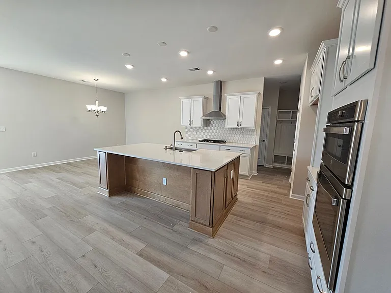 2215 Flatleaf Ct — Photo 7