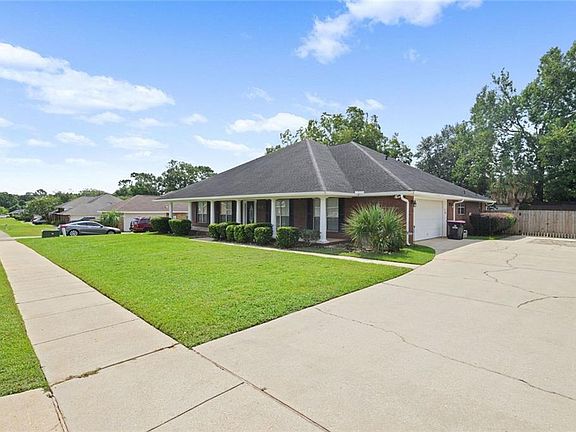 2nd image of 9693 Saddlebrook Dr S